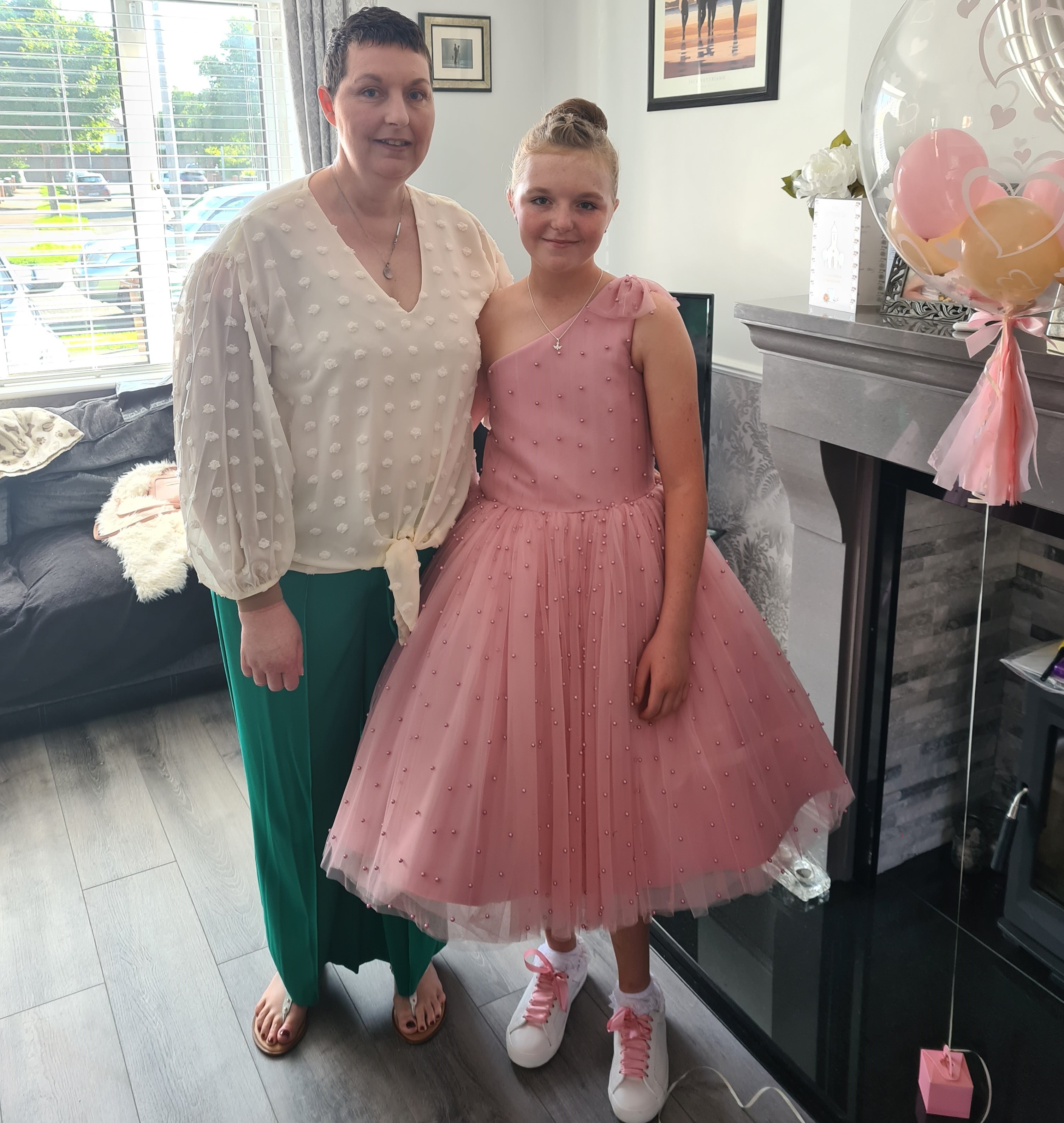 Nikki’s story – ‘Never in my wildest dreams did I imagine having cancer and Covid’