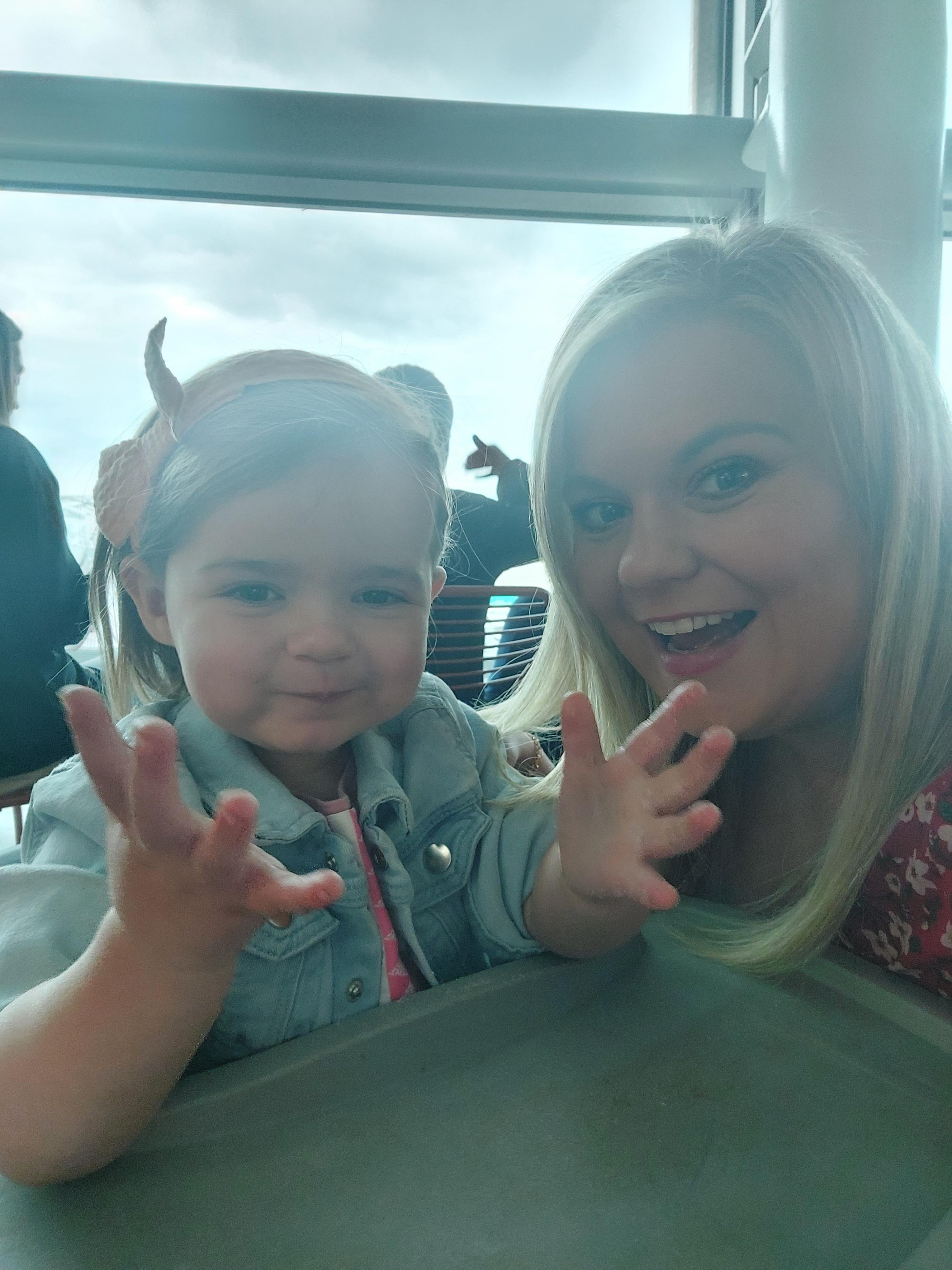 Jennifer with her daughter Roxy