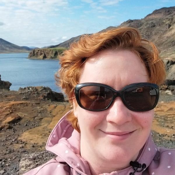 Deirdre's bowel cancer story 