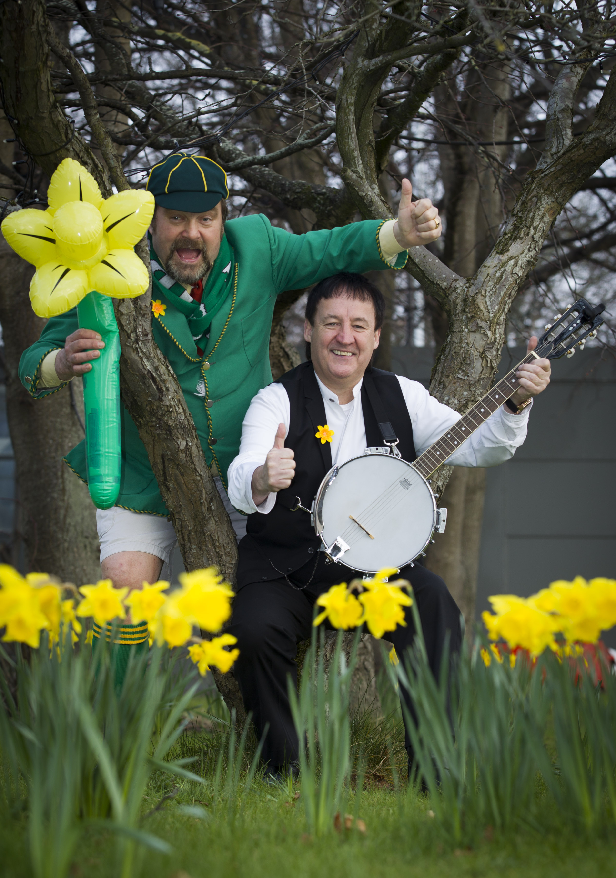 Brendan Grace (as Bottler) and Declan Nerney release single in aid of Irish Cancer Society 