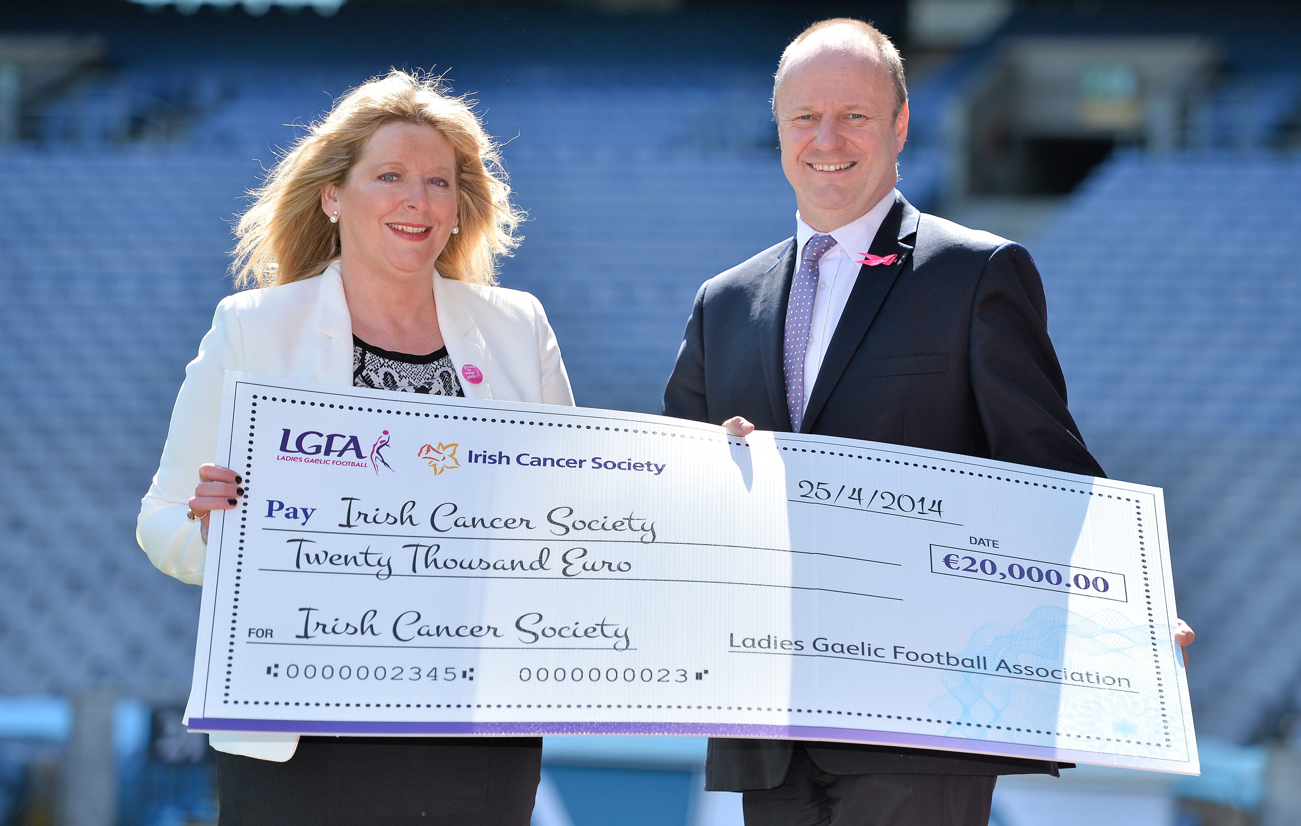 LGFA and Irish Cancer Society Set World Record 