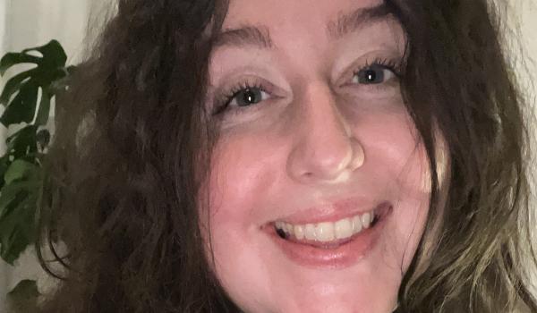 Laura Dennehy's Thyroid Cancer Story