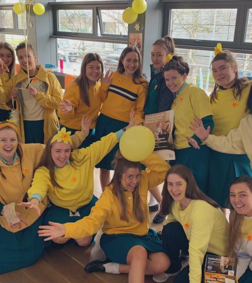 Students on Daffodil Day