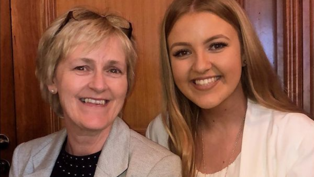 Aoife and Anne Callinan