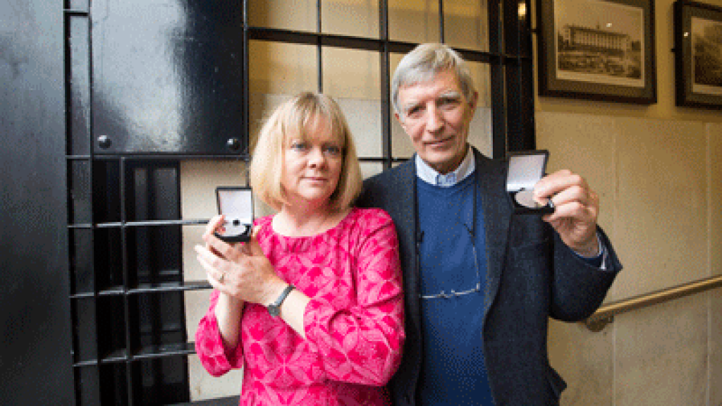  Professor Richard Wilkinson and Professor Kate Pickett with the Charles Cully medal which was awarded to them for their work in the area of health and income inequalities.