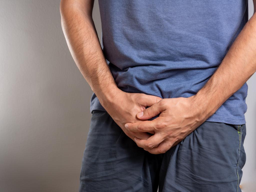 Man holding bladder