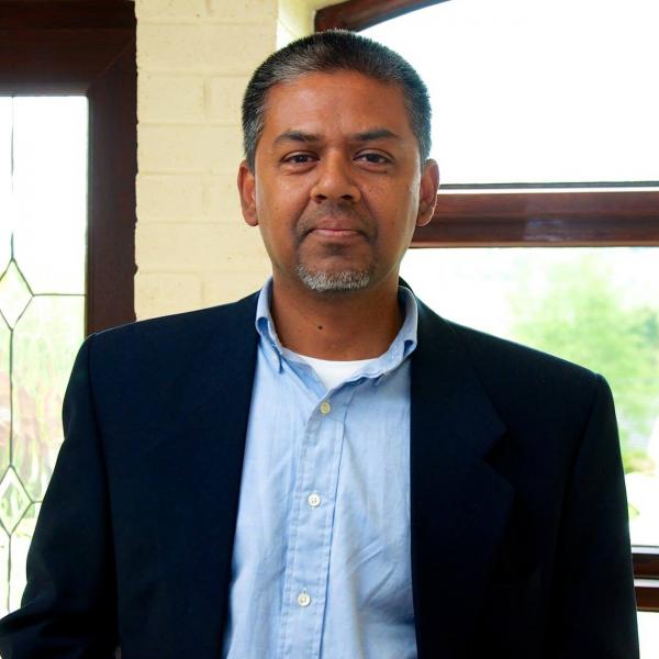Dr Arman Rahman 