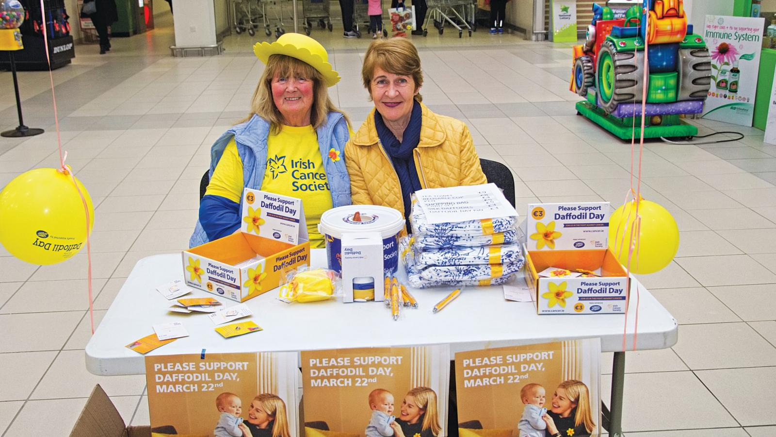 Volunteers on Daffodil Day